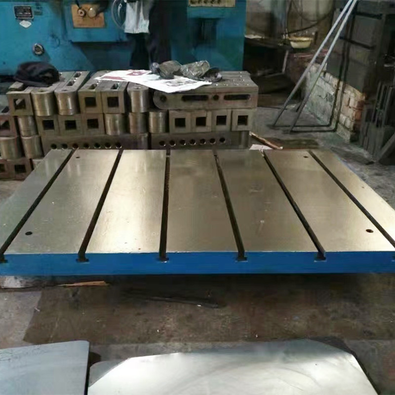 स्टील फॅब्रिकेशन टेबलबद्दल अधिक वाचा